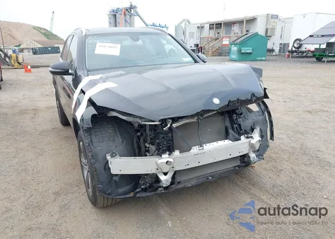 2017 Mercedes-Benz Glc 300 4Matic from USA, damaged, VIN WDC0G4KB3HF201184